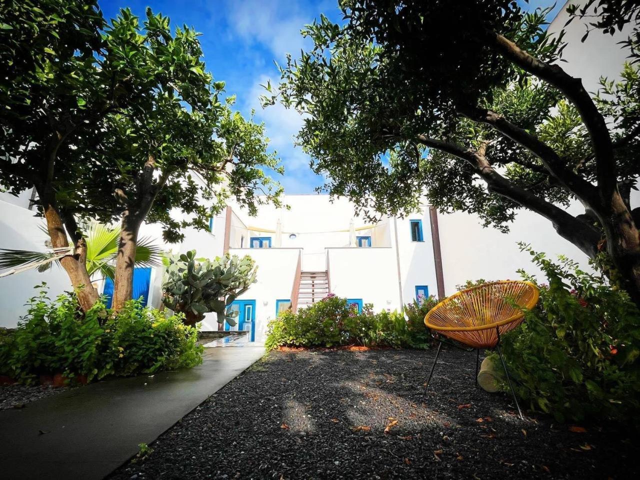 Punta Sallustro Lipari Екстер'єр фото