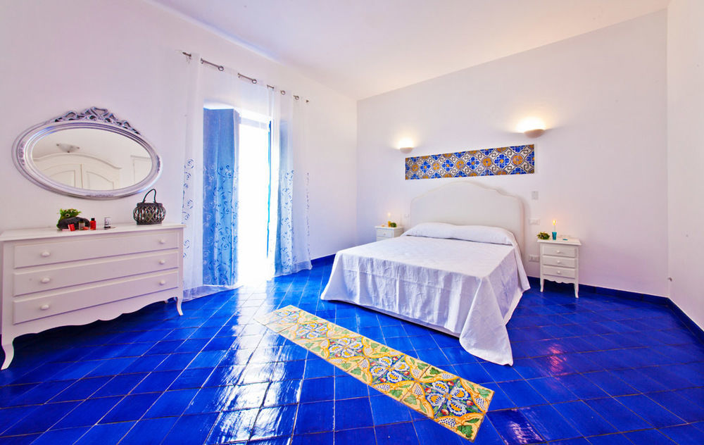 Punta Sallustro Lipari Екстер'єр фото